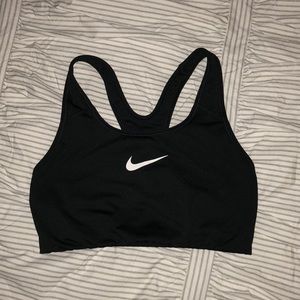 NWOT Nike Pro Sports Bra